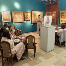 Когда врач берёт в руки фломастеры: как нейрографика раскрывает новые грани наших сотрудников