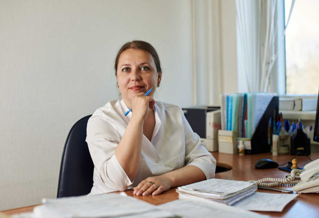 Савельева Елена Николаевна - руководитель отдела экспертизы временной нетрудоспособности и качества медицинской помощи